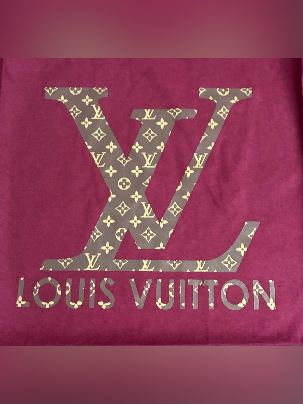 Men's New Luxury LV Burgundy Short Sleeve T-Shirt Size Medium